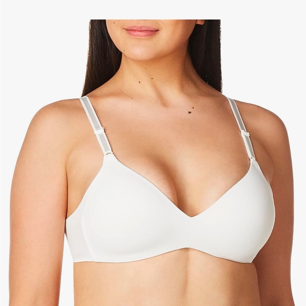 Warner’s Size 40C Blissfully‎ Wire Free Smoothing Support White Bra